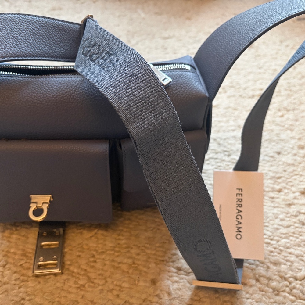 NEW Ferragamo leather shoulder bag